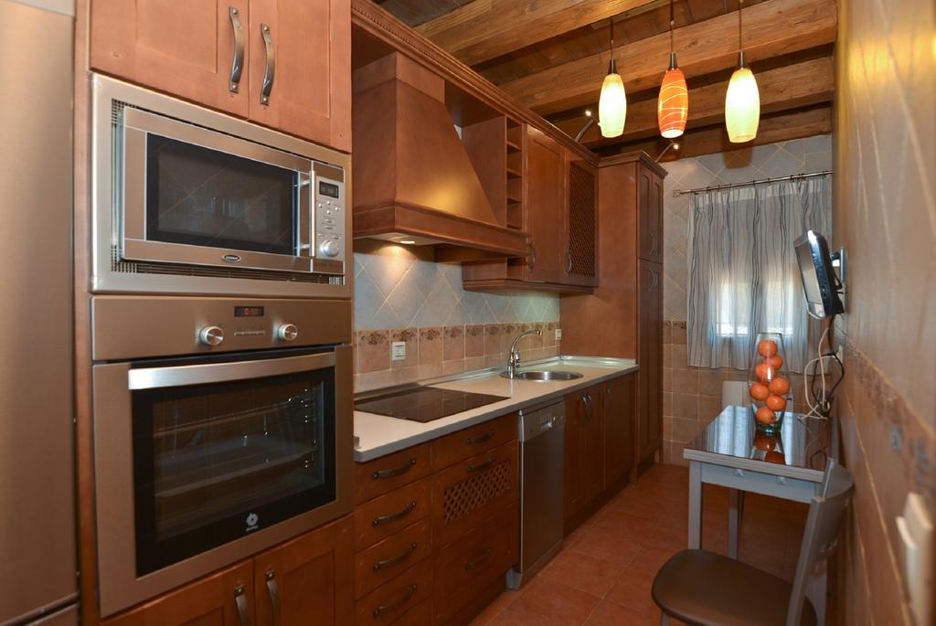 Apartamentos La Casa Del Grial Toledo Pokoj fotografie