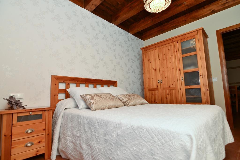 Apartamentos La Casa Del Grial Toledo Pokoj fotografie
