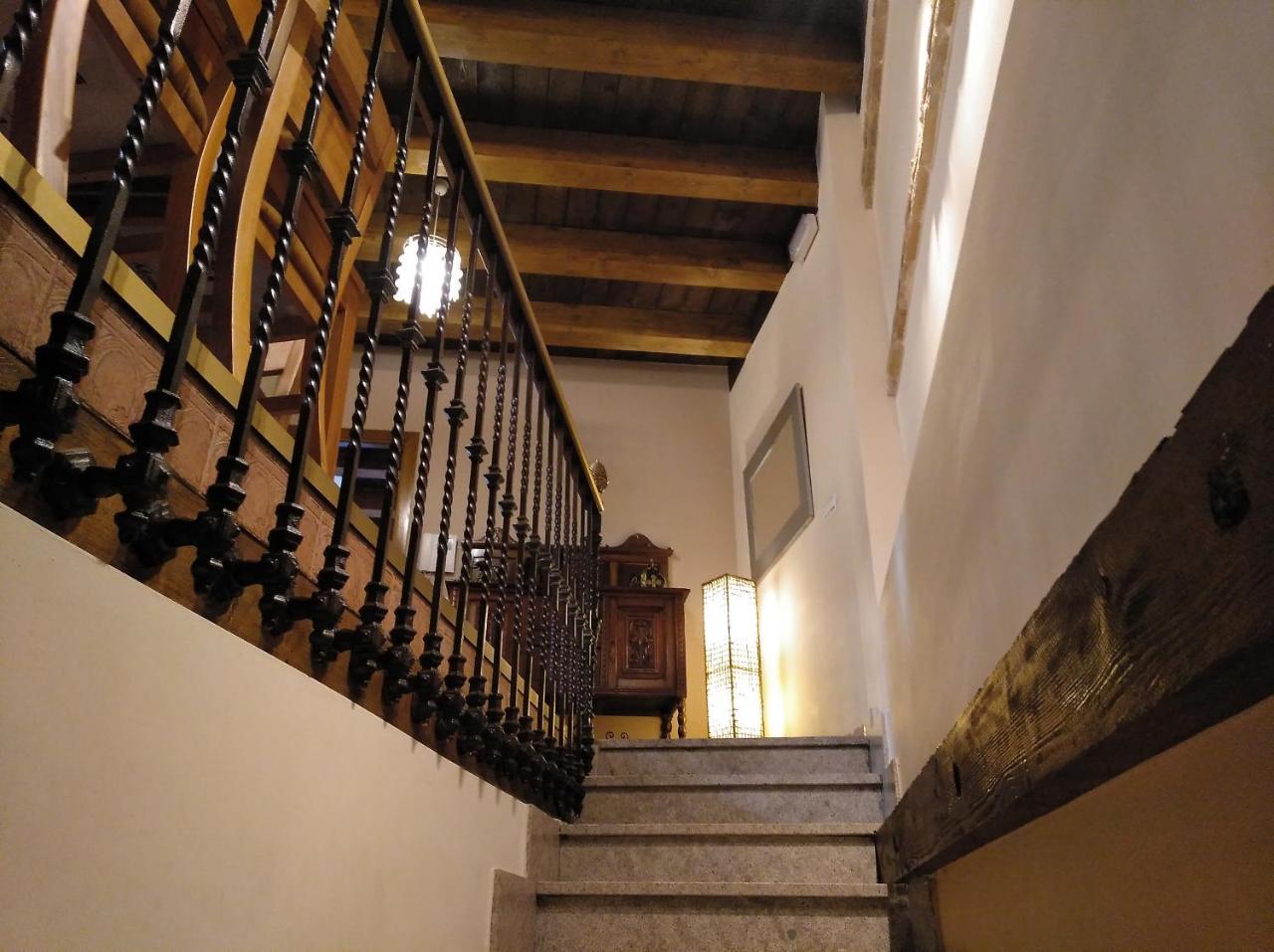 Apartamentos La Casa Del Grial Toledo Exteriér fotografie